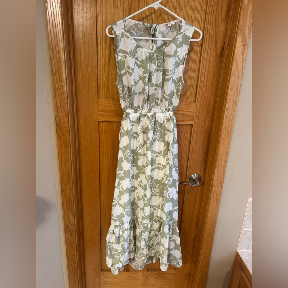 By the River Bohemian Green and White High Low Cutout Maxi Dress M